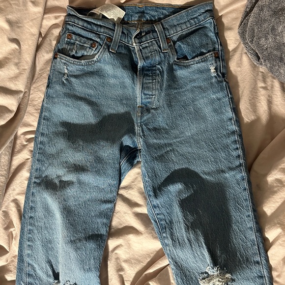 Levi’s blue 501 jeans - Picture 1 of 3